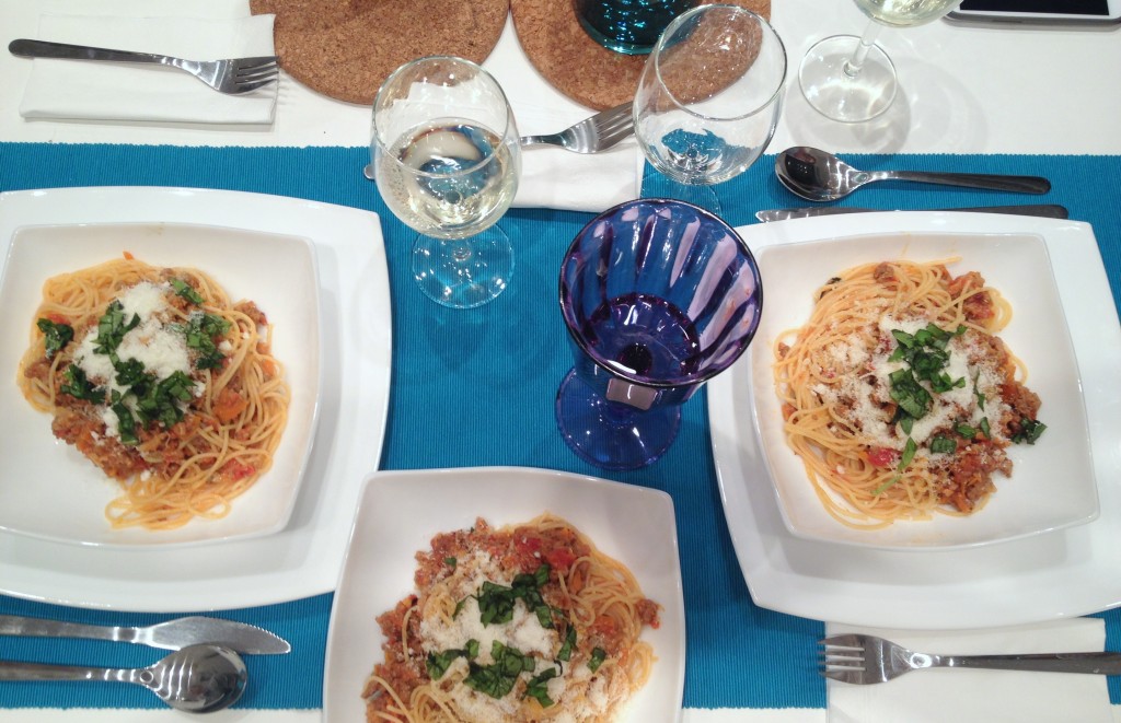 Masa cu spaghete bolognese - Sunday Chef